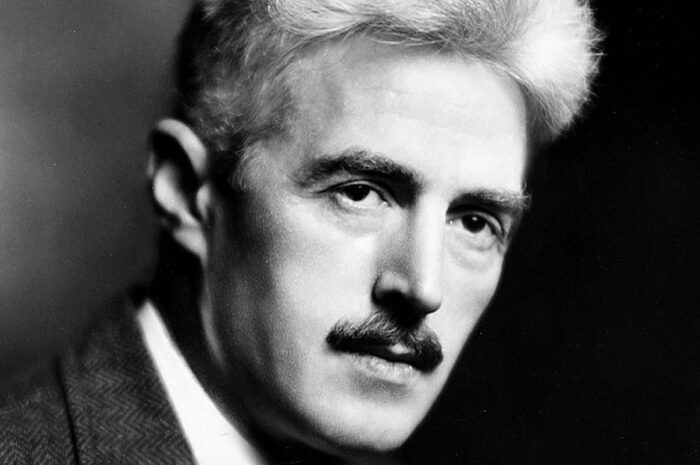 Dashiell Hammett