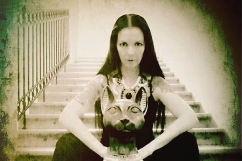 Interview mit Faye Hell