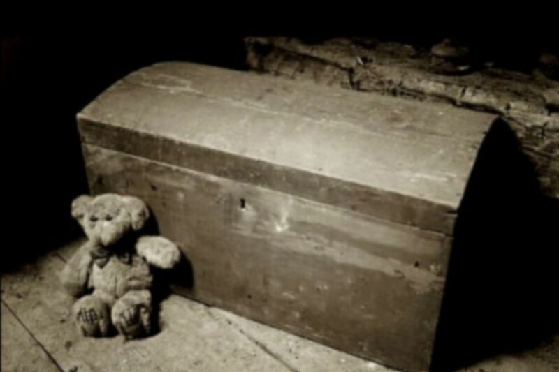 Die verfluchte Truhe